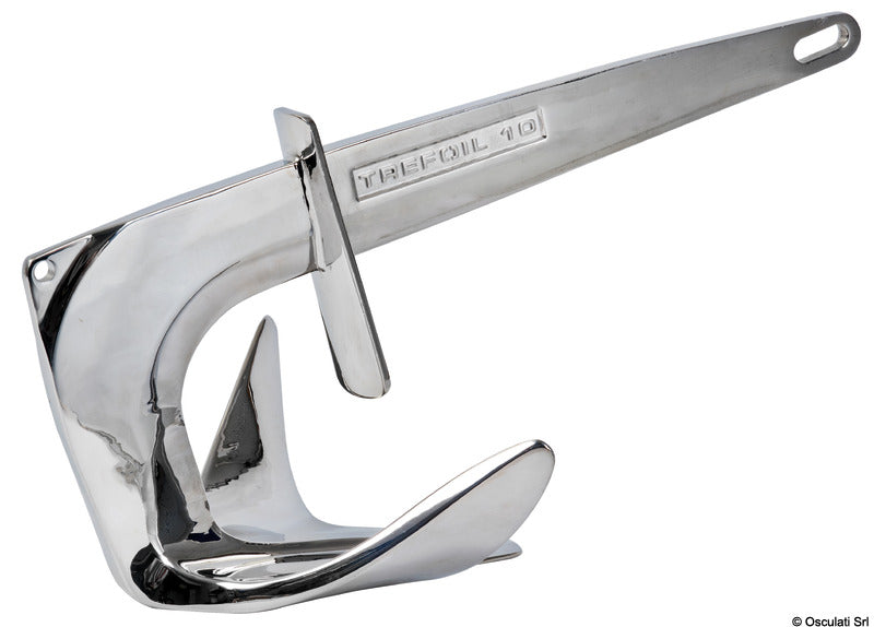 Bow roller + Trefoil® anchor with anti-water plate