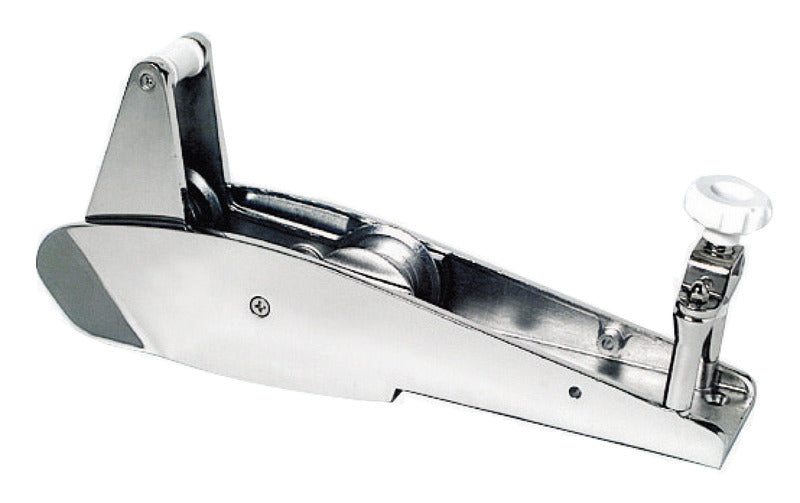 Keularulla ankkurilokerosarjalla