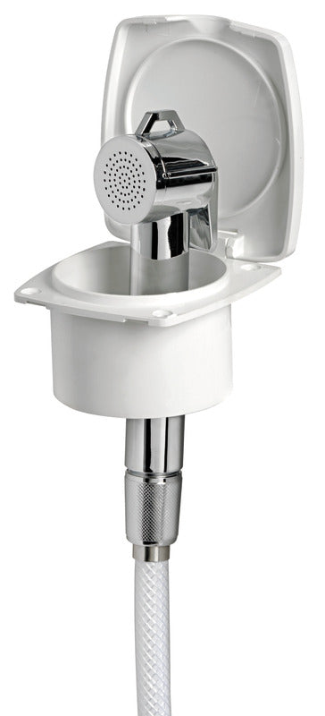 New Edge deck shower with Niagara shower head