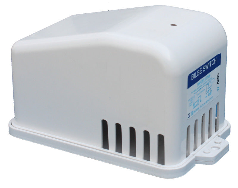 Koteloitu ympäristöystävällinen automaattikytkin kaikkiin pilssipumppuihin