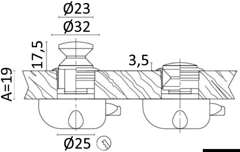 Knob with chromed brass ring