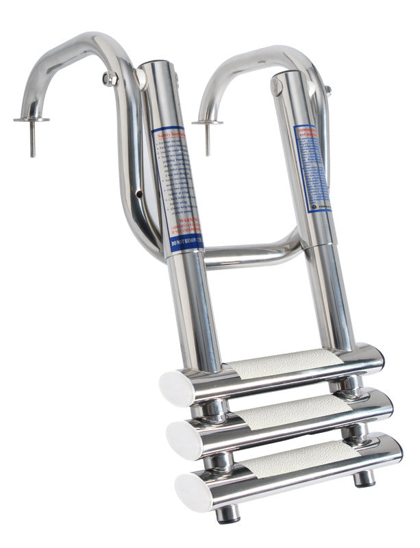 Very compact telescopic ladder with handles for gangplanks