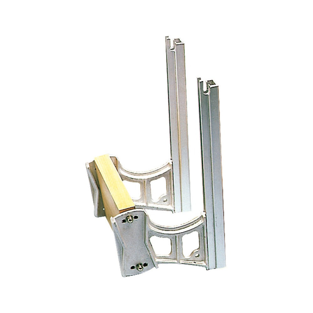 Auxiliary outboard engine brackets