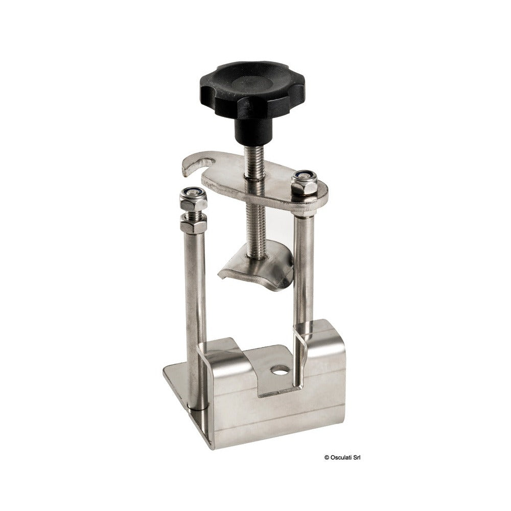 Universal anchor locker