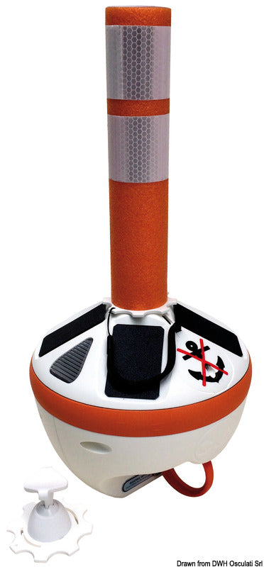 GRIPPY: kevyt ja kompakti ankkuritarrain, jossa on itsestään kelautuva, erittäin kestävästä punoksesta valmistettu päällinen ja automaattinen yövalaistus aurinkolatauksella