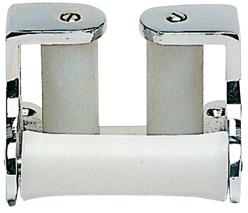 Kolmirullainen keulan ohjain