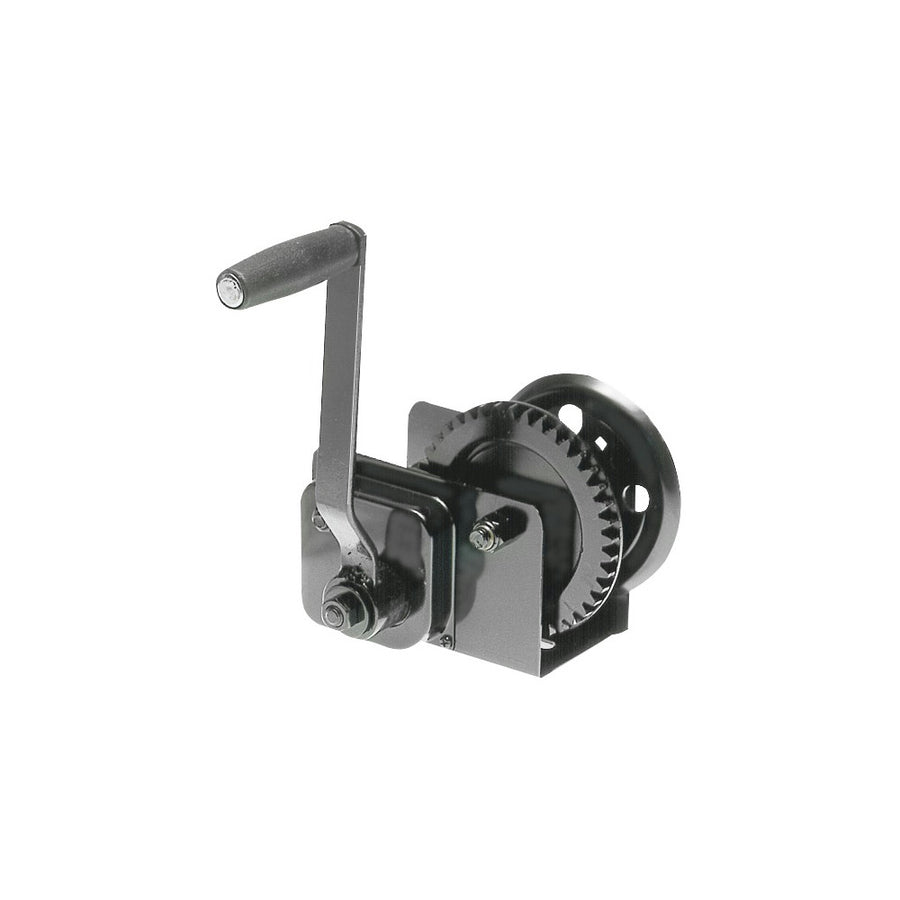 Boat haulage winch with clutch