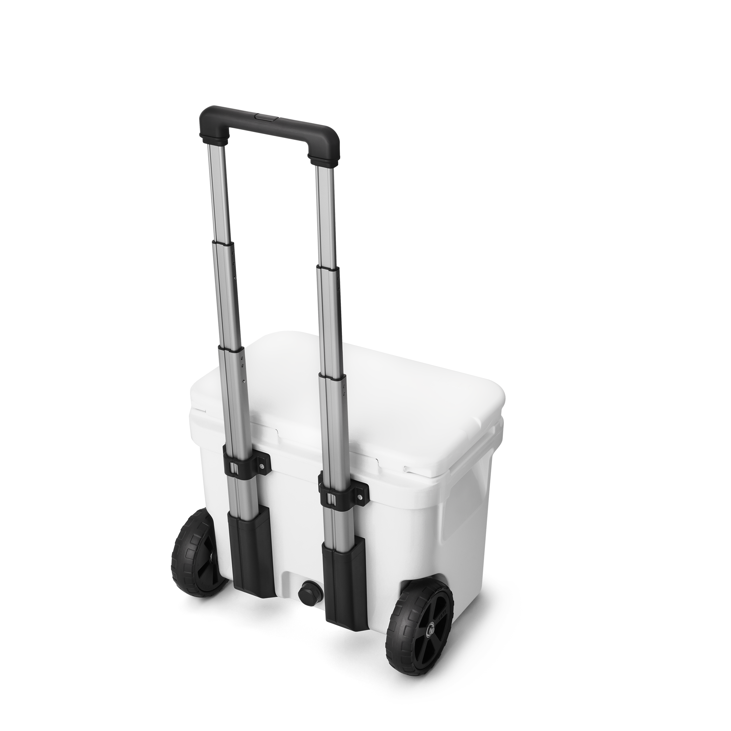 YETI Roadie 32, White, three-quarter view