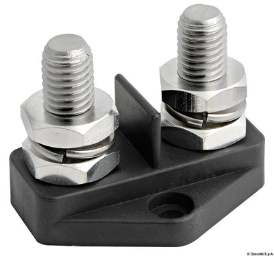 Sähkökaapeleiden pistorasialiittimet