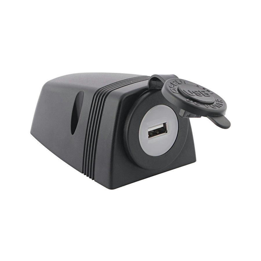 Sytytin ja/tai USB-pistoke
