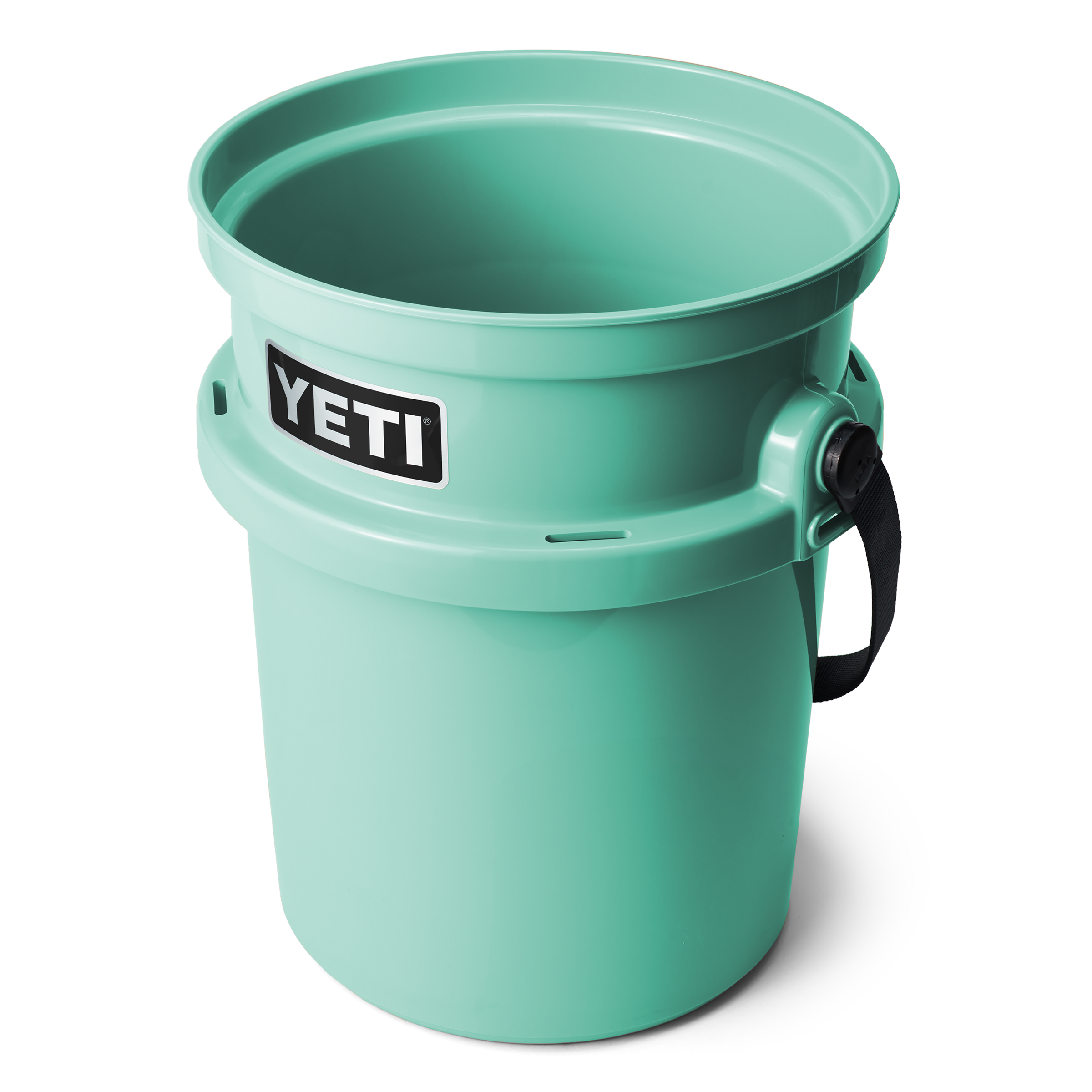 YETI LoadOut Bucket Cargo — Overhead