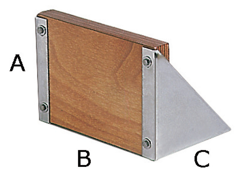 Perämoottorin kiinnikkeet kannelle asennusta varten