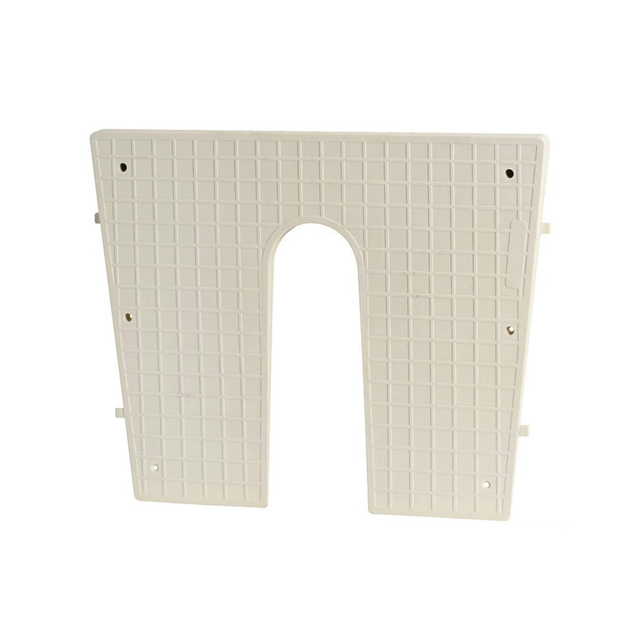 Knurled plastic stern protection plate