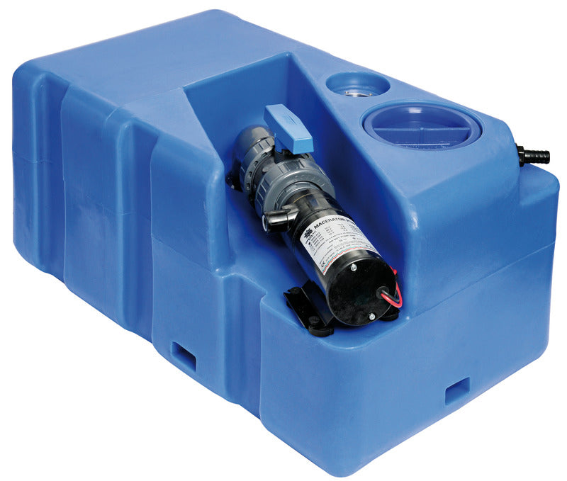 Musta vesisäiliö vaakasuoralla liotusalustalla