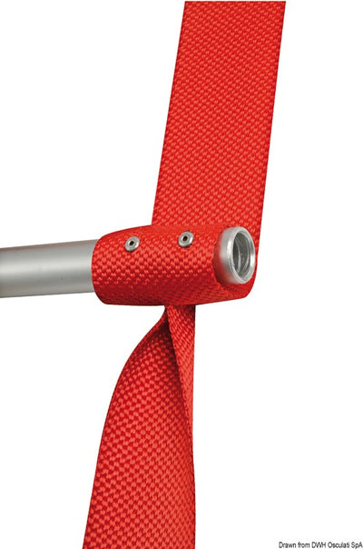 Anti-torsion ladder for mast climbing