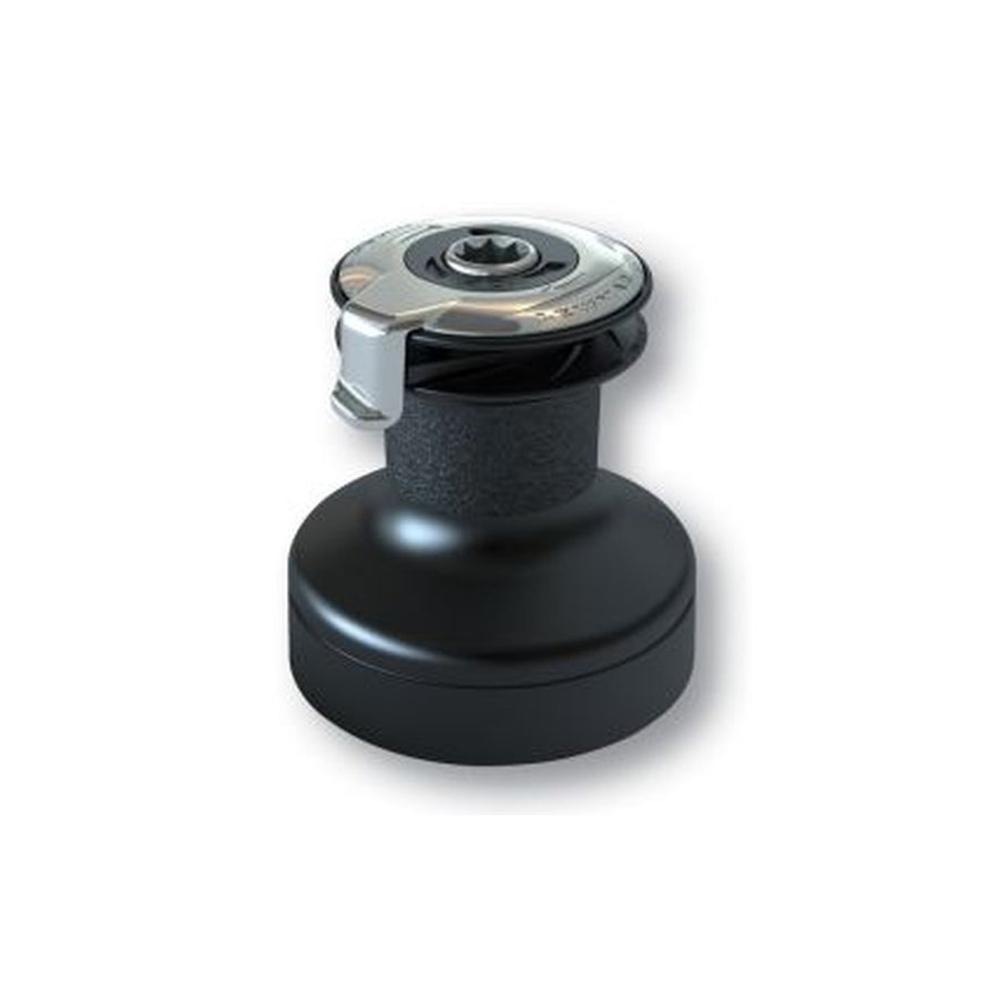 LEWMAR Evo self-tailing winch