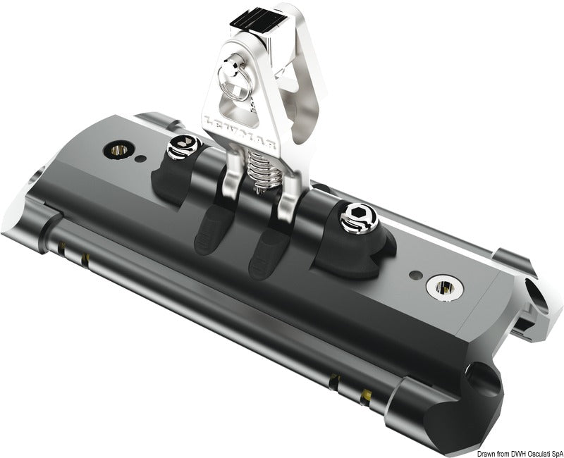 Lewmar NTR Mainsheet -vaunu torlon-palloilla