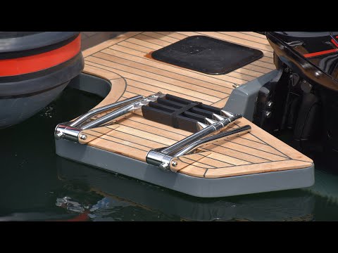 Load video: EasyUp Telescopic ladder with handles for installation above the bathing platform